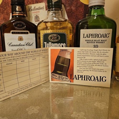 Spirit of Travel whisky set new with 5 sealed bottles