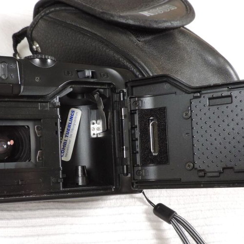Ricoh RZ 3000 AF Point & Shoot Zoom Film Camera 38-130mm Multi 7 Zone Like New