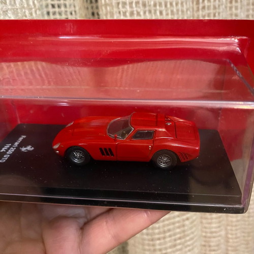 Ferrari 250 GTO 1964 1:64 like new collectible in original box