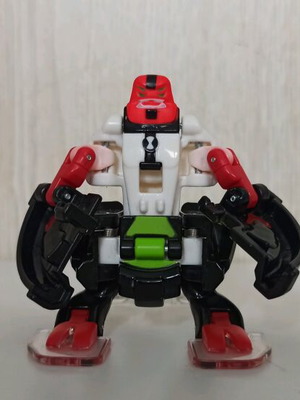 Ben 10 Ten Omni-Launch Battle Figure Four Arms μεταχειρισμένο με ρολόι εκτοξευτήρα