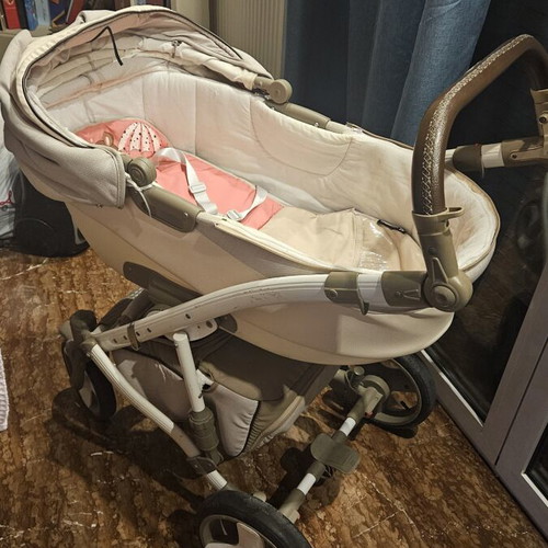 Verdi Vango by Lorelli 3-in-1 stroller, carrycot & baby car seat