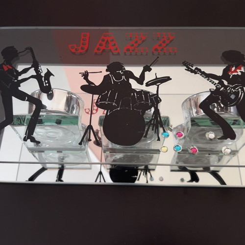 Jazz tealight holder used with mirror and glass