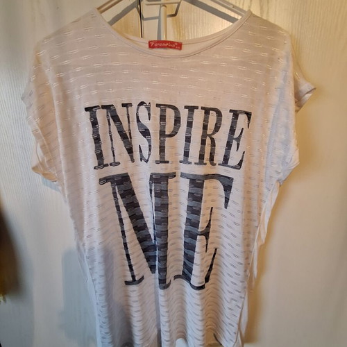 White blouse XXL like new, short sleeve, lightweight fabric