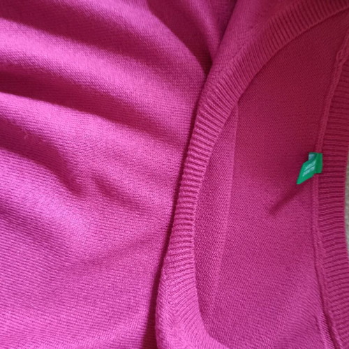 Benetton pink blouse dress like new, size M
