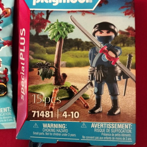 Playmobil figures like new with special plus set and sealed pack