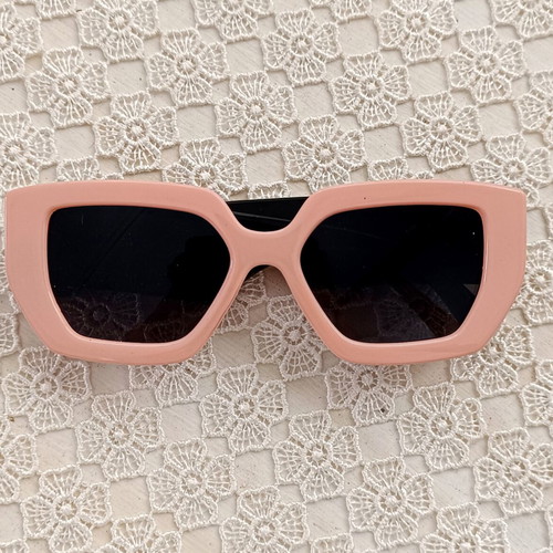 Sunglasses like new, pink, worn twice