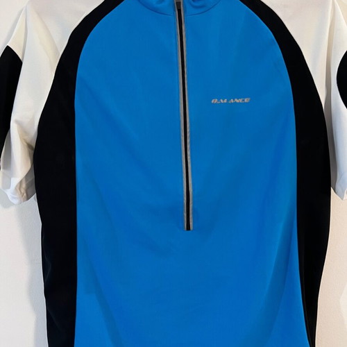 Balance cycling jersey like new with two back pockets