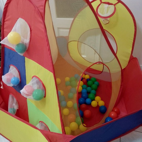 Children's play tent 2 in 1 with basketball hoop, ball pool and 100+ colorful balls used