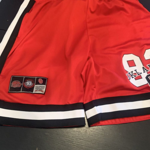 Oklahoma jeans shorts XL set like new, black and red