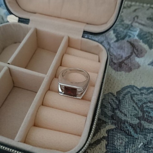 925 Silver Ring with Garnet Like New