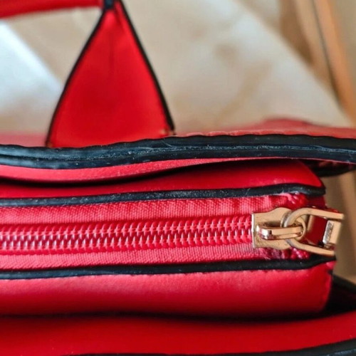 Red bag like new