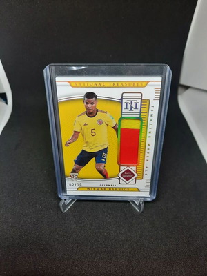 Картичка Panini National Treasures Road to FIFA World Cup Gold 2022 Wilmar Barrios RC като нова