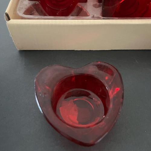 Heart-shaped tealight holders like new, pack of 22