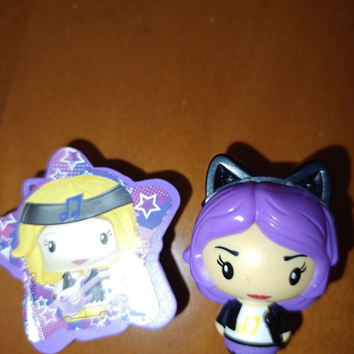 Kinder Joy x Funko Pop Music Band figure like new