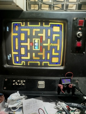 Pacman bootleg PCB used, fully functional