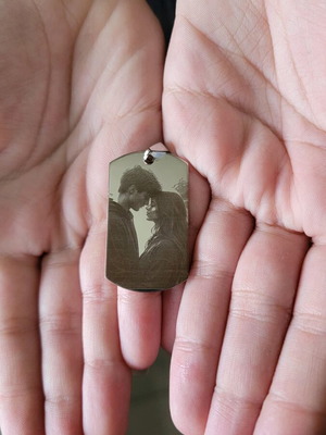 Ταυτότητα dog tag καινούργια με χαραγμένη φωτογραφία ασημί