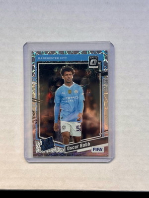 Κάρτα Oscar Bobb 2023-24 Panini Donruss Silver Laser Optic Prizm Rookie RC καινούργια