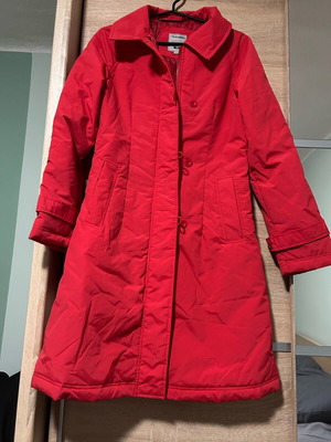 Jacket like new, red, size M with lining and zipper