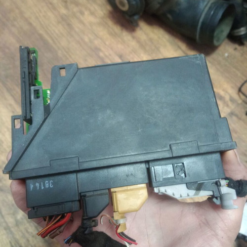 Window Motor front left used for Audi A4 B6 105840-103