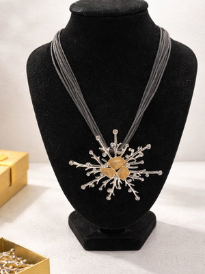 Steel necklace with impressive pendant in gray and black