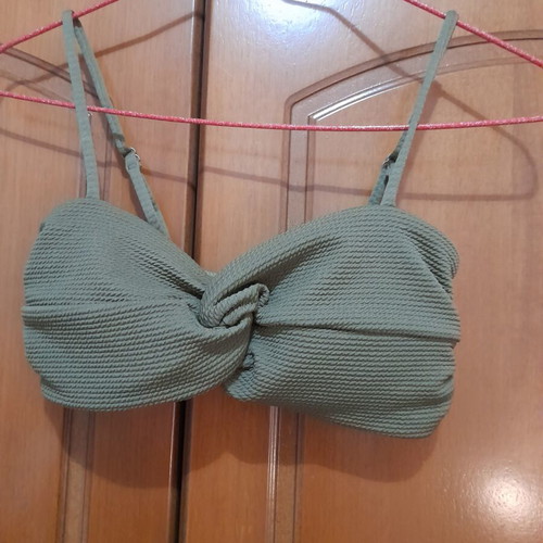 H&M swimsuit top with adjustable straps, green