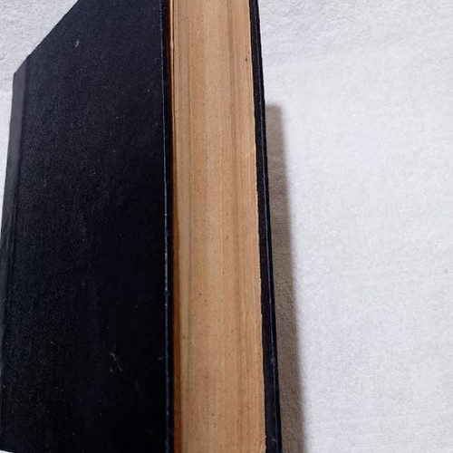 I Katohi historical novel used