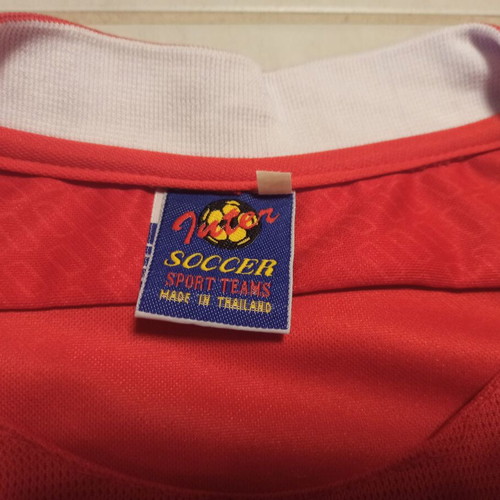 Liverpool Retro Football Shirt 2004-05 Medium Used