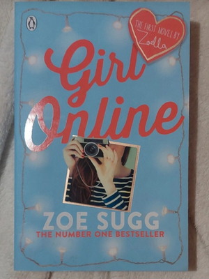 Girl Online Zoe Sugg like new, English