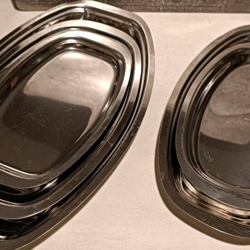 Plates like new, pack of 8 pieces