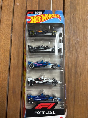 Hot Wheels F1 sealed new