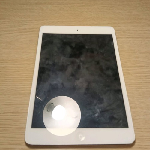 Ipad mini 2 (2nd gen) used for parts with broken battery
