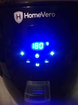 Air Fryer like new, 2.5L electronic with 6 programs