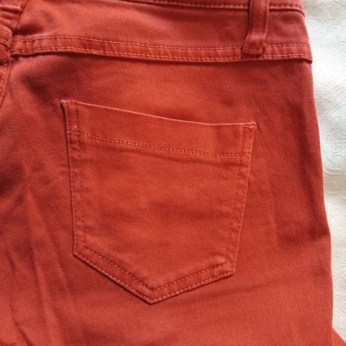 Stradivarius women's low-rise red jeans like new, size L