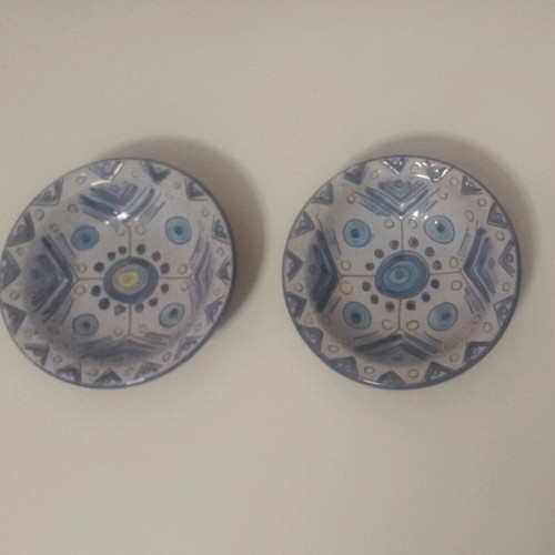 Decorative wall plates like new, set of two, ceramic enamelled