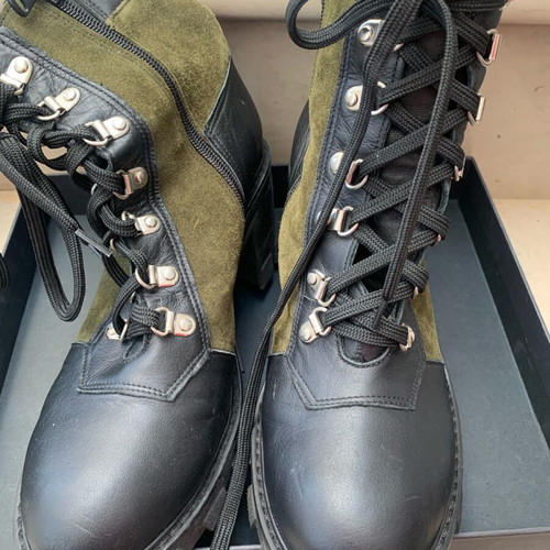 Glamazons ankle boots khaki with black suede and leather like new