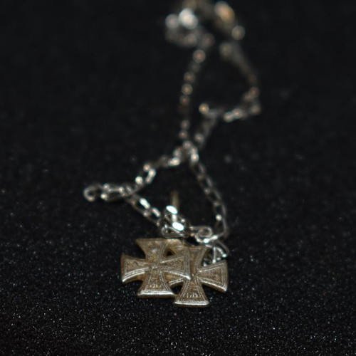 Silver double Iron Cross WW2 used, silver 800