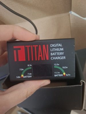Titan Digital Lithium Battery Charger like new