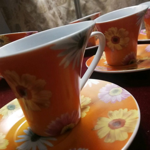 Porcelain Coffee Cups Set of 6 with Original Design