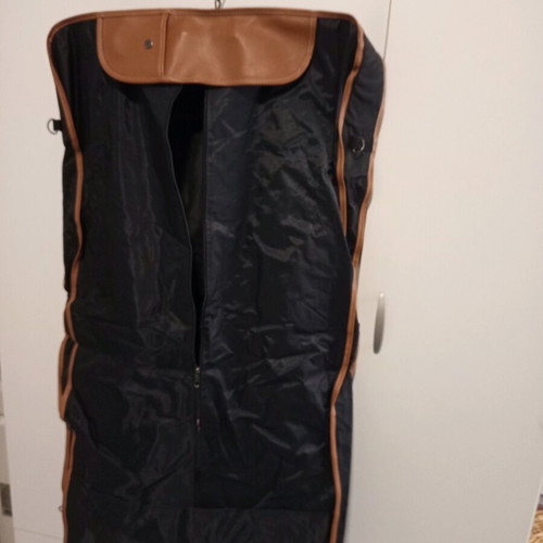 TransWorld folding suit bag like new