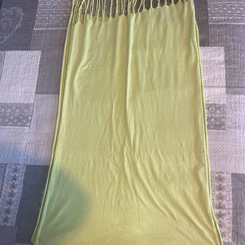 Lime pareo-scarf like new, lime color