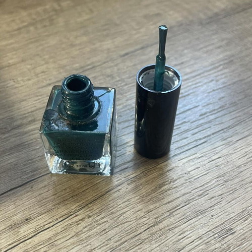 Carlo Roma nail polish emerald green petrol