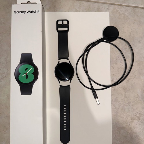 Samsung Galaxy Watch 4 40mm smartwatch, refurbished
