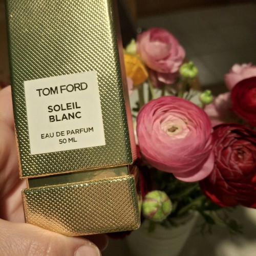 Tom Ford Soleil Blanc perfume bottle like new with box