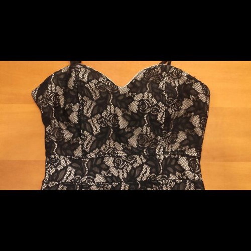 Mini dress with black lace and beige lining like new