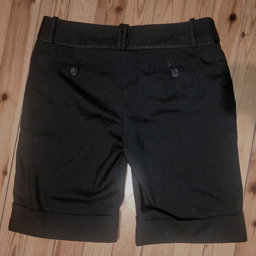 Zara Basic Y2K Low Rise Tailored Bermuda Shorts used, black, size M