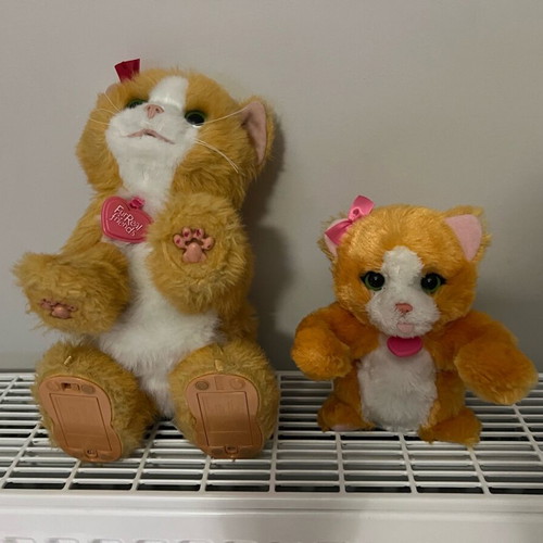 FurReal Friends Daisy Cat Play With Me plush used, mom and kitten set
