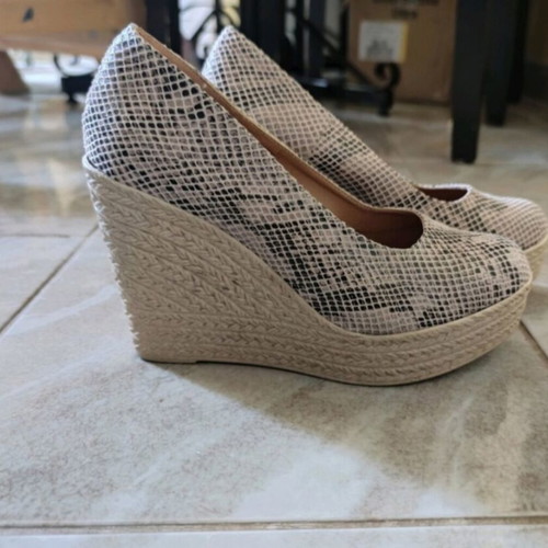 Wedge platform shoes like new, size 37.5-38