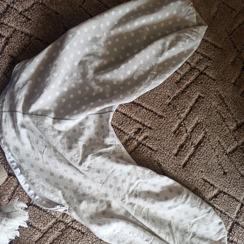 Nursing pillow like new with neutral cover gift