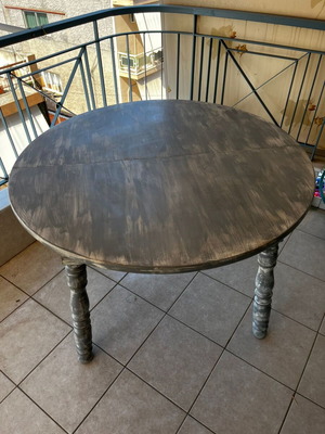 Τραπέζι ξύλινο κλασσικό μεταχειρισμένο με επέκταση