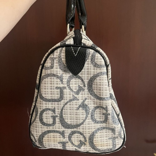 Guess vintage shoulder bag like new, black and grey